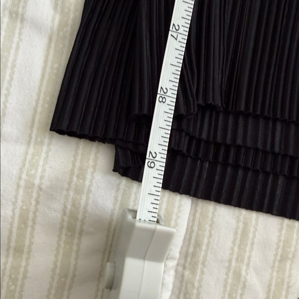 Serra Black Wide-Leg Jumpsuit - Picture 2 of 7